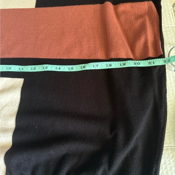 Cowl neck elegant sweater top size xl - Picture 2 of 3